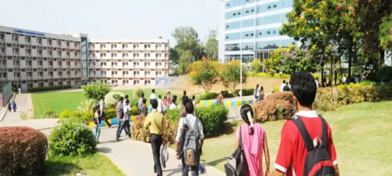 Dayananda Sagar College of Engineering Campus Image