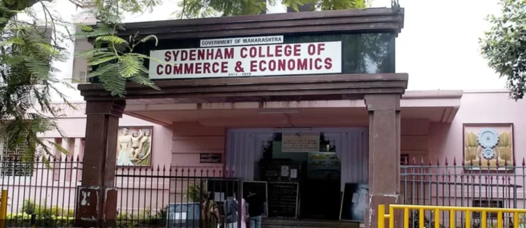 College Campus Image Of Sydenham College of Commerce & Economics, Mumbai